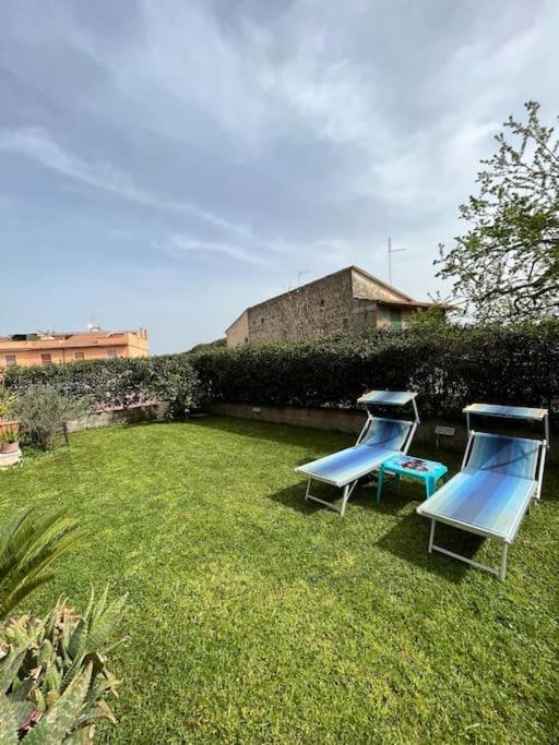 Appartamento Tra Il Borgo E Il Lago アングイッラーラ・サバーツィア エクステリア 写真